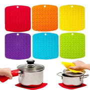Silicone Heat Insulation Anti-Slip Dinning Table Mat (Multicolor) In Pakistan Just e-Store